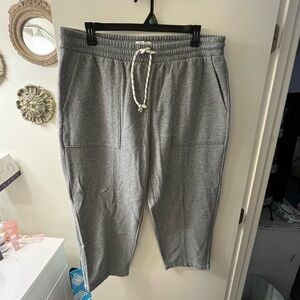 Gray Drawstring Jogger Pants​